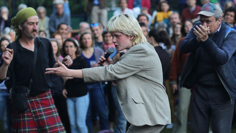 Zaho n'a que 23 ans mais voit sa carrière artistique démarrer en trombe. Parmi ses premiers festivals, les Scènes Vagabondes l’été dernier à Nantes © Romain Boulanger