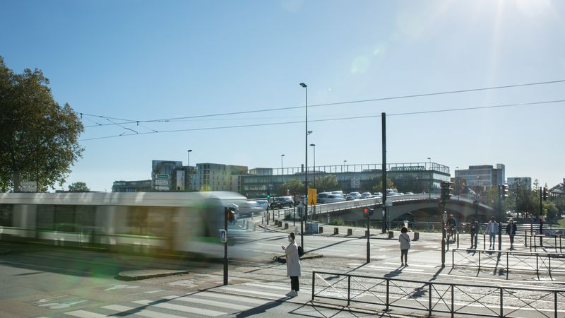 Le quai de la Fosse à Nantes : c'est d'ici que partiront les embranchements des nouvelles lignes 6 et 7 du tramway (© Céline Jacq).