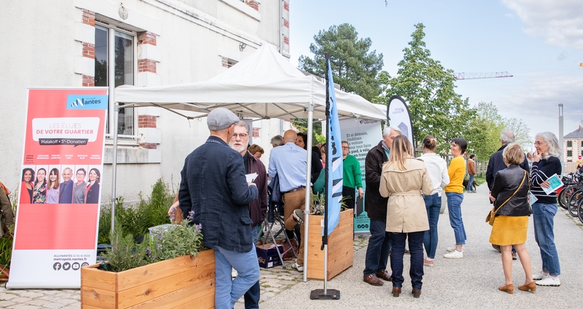 Les rendez-vous de proximité sont des instants privilégiés pour échanger avec les élus. © Céline Jacq