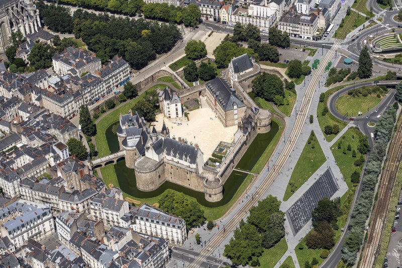 Vue aérienne du château des ducs de Bretagne © Stephan Menoret